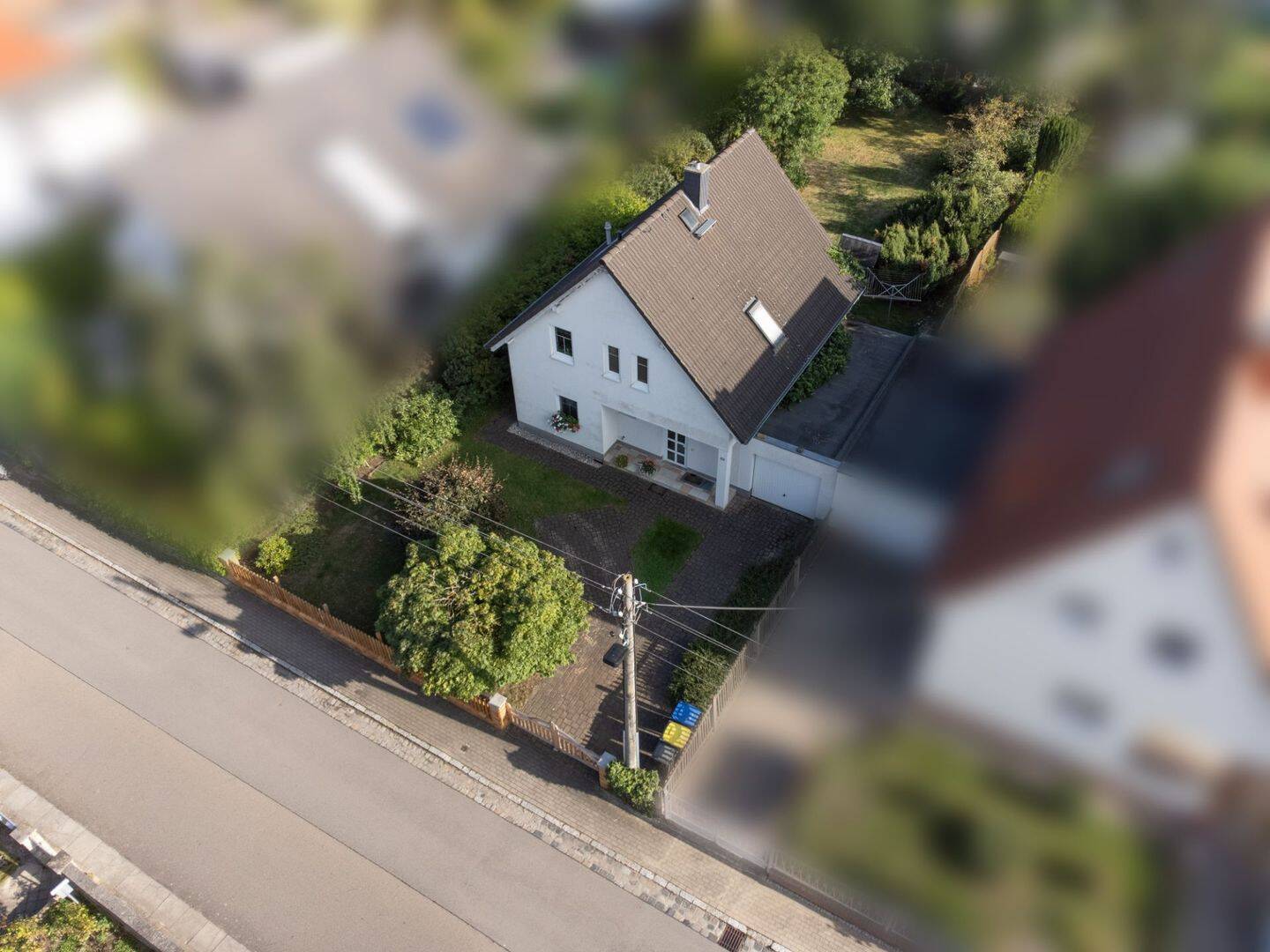 Modernes EFH mit großem Garten und Garage in Burghausen, 4178 Leipzig (Burghausen-Rückmarsdorf Böhlitz-Ehrenberg)