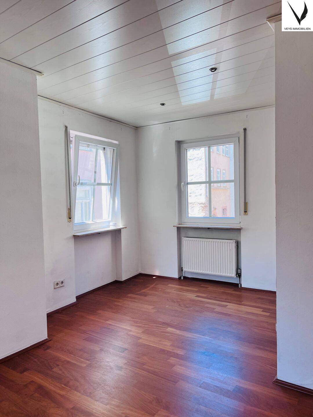 Renovierte 3-Zimmer-Wohnung mit Balkon & Blick auf die Burg Wertheim, 97877 Wertheim