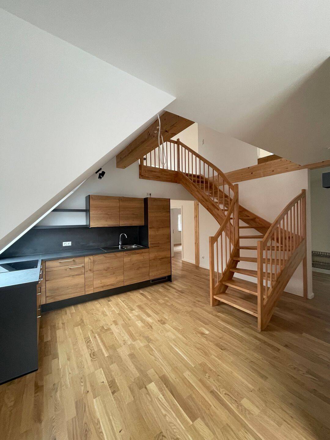 großzügige neu sanierte Maisonette Wohnung im Gassenviertel, 95444 Bayreuth (Altstadt City Gartenstadt Kreuzstein Neue Heimat)