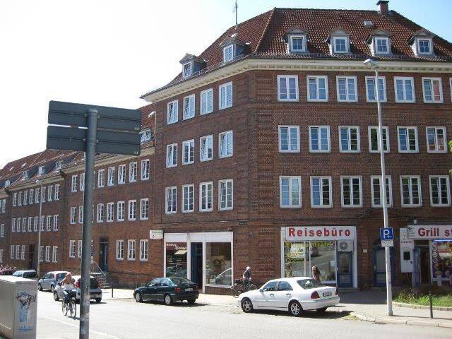 Nette Nachbarn gesucht: individuelle Wohnung in stadtnähe, 24103 Kiel (Altstadt Damperhof Exerzierplatz Vorstadt)