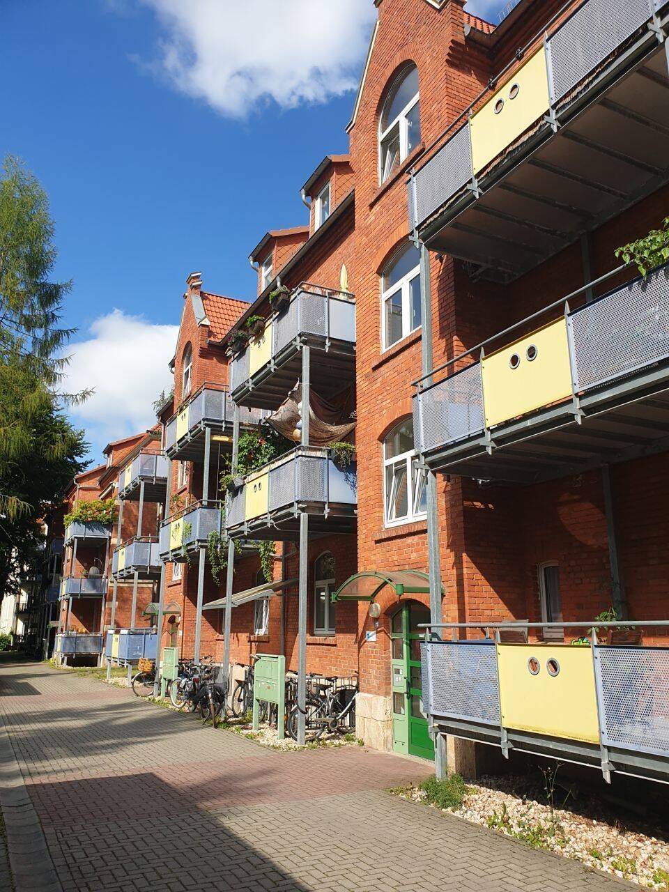 Tolle 2-Zimmer Wohnung mit großem Balkon & Stellplatz in guter Lage!, 7743 Jena