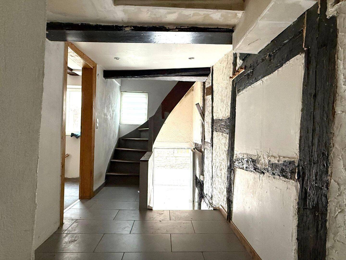 Einfamilienhaus Bretten-Kernstadt mit vielen Räumen, 75015 Bretten