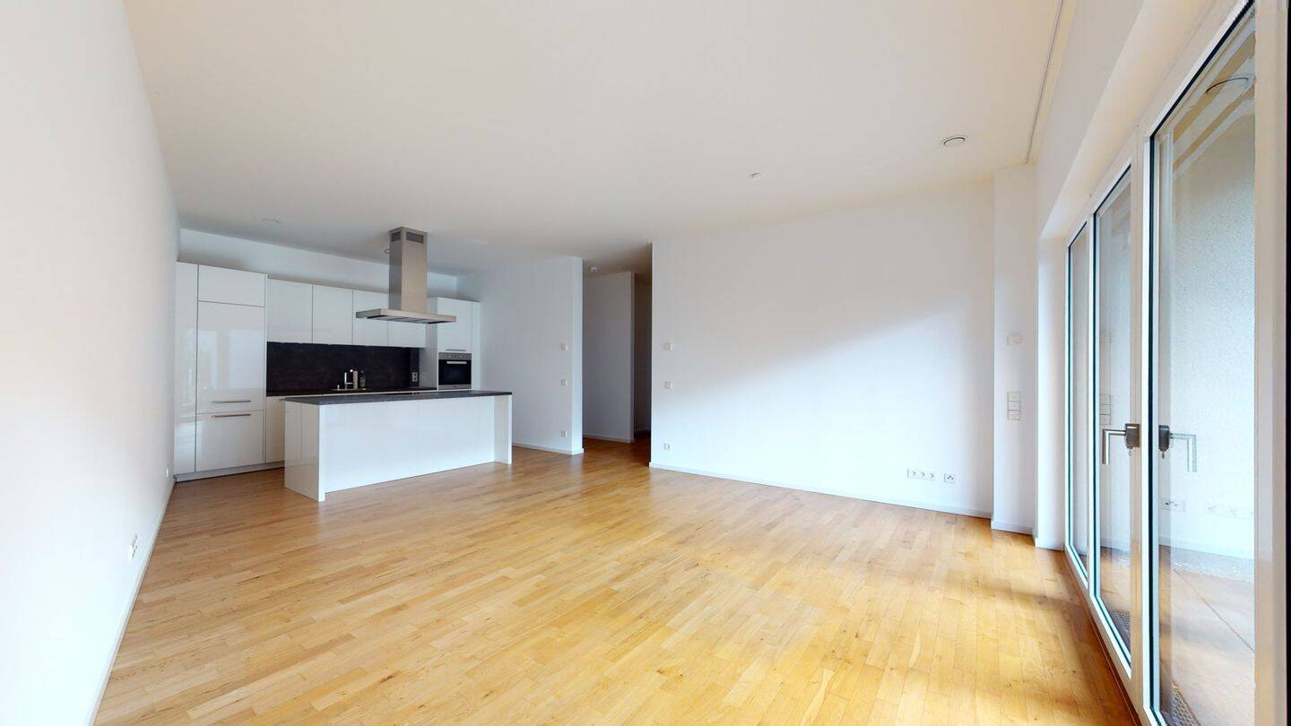 Großzügige 2-Zimmer-Wohnung mit Terrasse, 60594 Frankfurt am Main (Sachsenhausen)