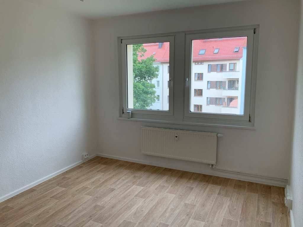 Frisch renovierte 2-Zimmerwohnung in Möckern, 4159 Leipzig (Lützschena-Stahmeln Möckern Wahren)