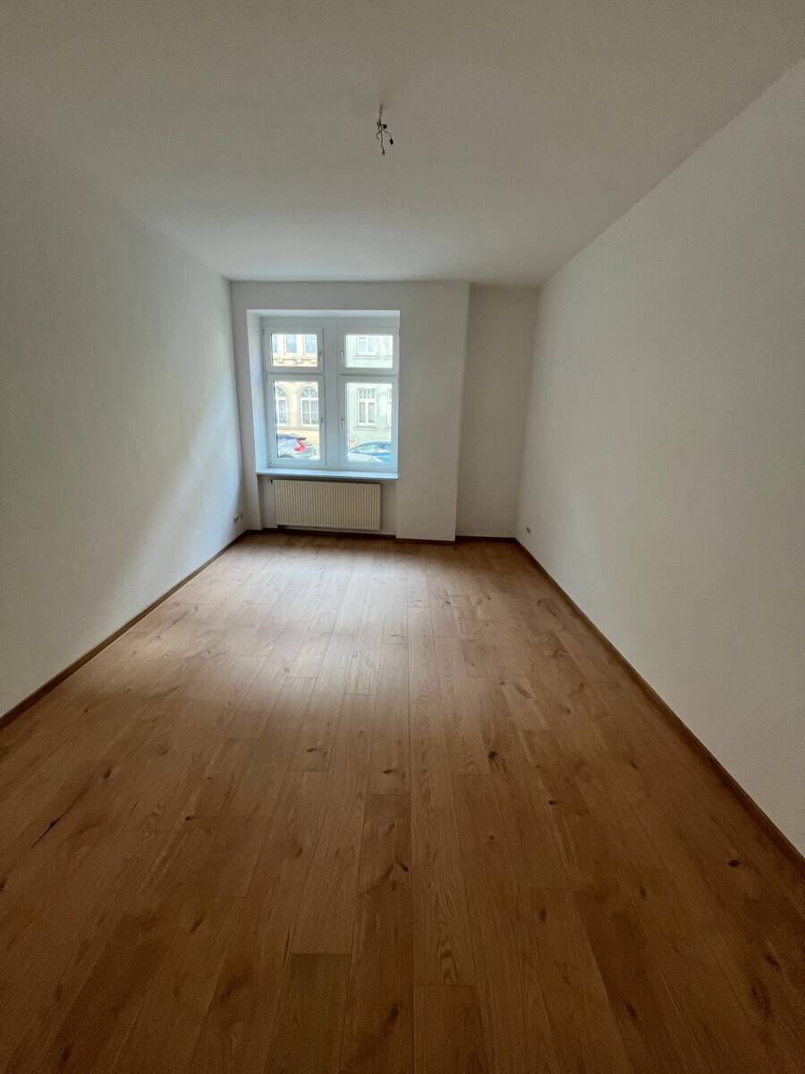 ATLAS IMMOBILIEN: 3 Zimmer in ruhiger Lage nähe Zentrum, 99085 Erfurt (Daberstedt Hohenwinden Ilversgehofen Johannesvorstadt Krämpfervorstadt)