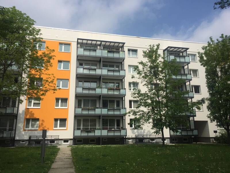 Geräumige Drei Raum Wohnung bezugsfertig, 1257 Dresden (Großzschachwitz Leuben Lockwitz Niedersedlitz)