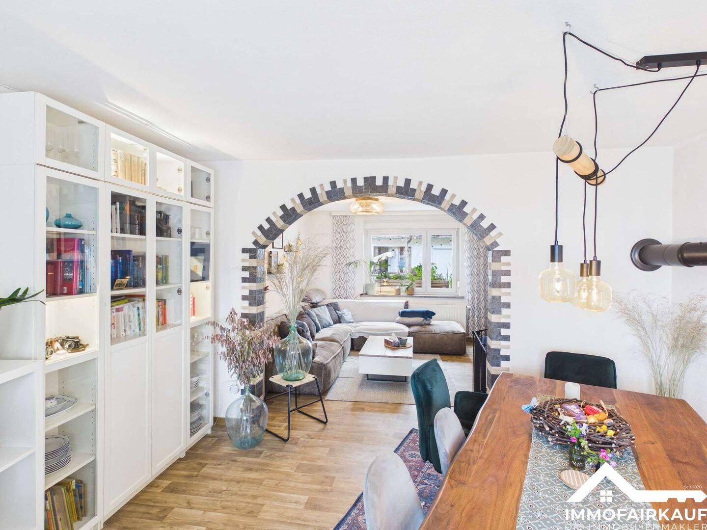 Bezugsfertige Doppelhaushälfte mit Kamin, Terrasse & Garage, 39116 Magdeburg (Beyendorfer Grund Lemsdorf Ottersleben Sudenburg)