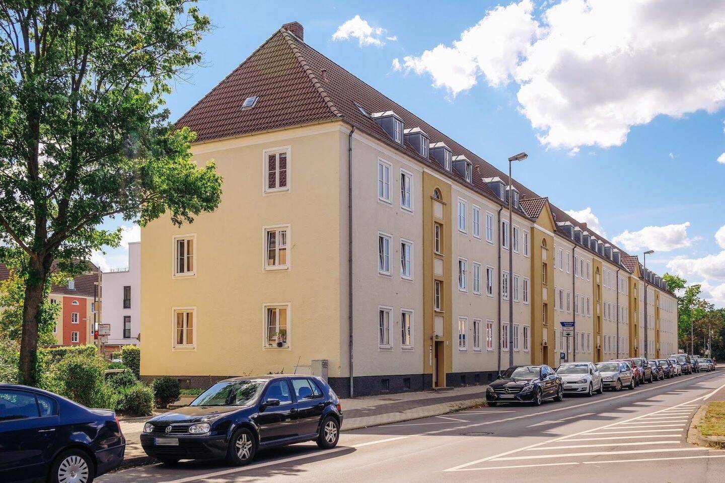 Stadtnahes Wohnen für die ganze Familie // 2.OG links, 38440 Wolfsburg
