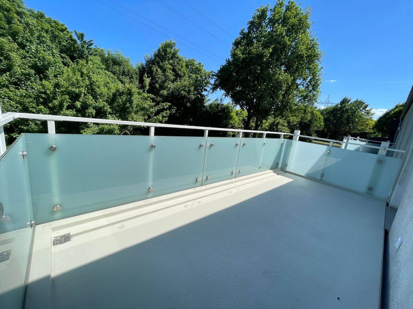 *großer Balkon*Tageslichtbad*bodentiefe Fenster*grüne Lage*, 45357 Essen (Bedingrade Borbeck-Mitte Dellwig Frintrop Gerschede)