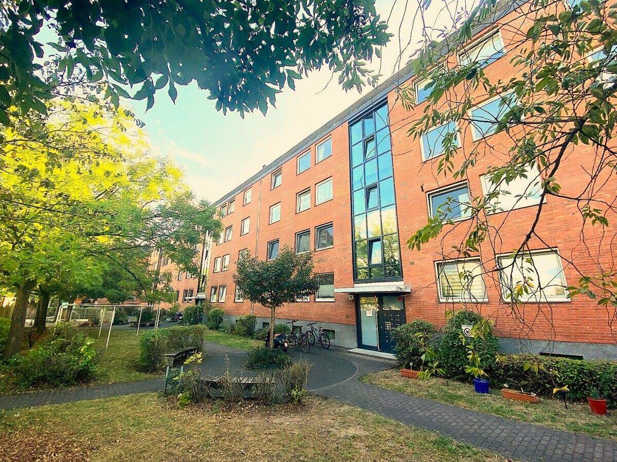 Provisionsfrei: Familienfreundliche 3-Zimmerwohnung mit Balkon und Garage, 63150 Heusenstamm