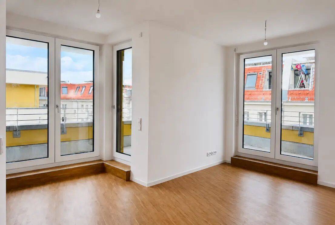 Erstbezug: 2-Zimmer-Neubau-Penthouse mit 21 m² Sonnenterrasse, Einbauküche & Aufzug, 10245 Berlin (Friedrichshain-Kreuzberg Friedrichshain)