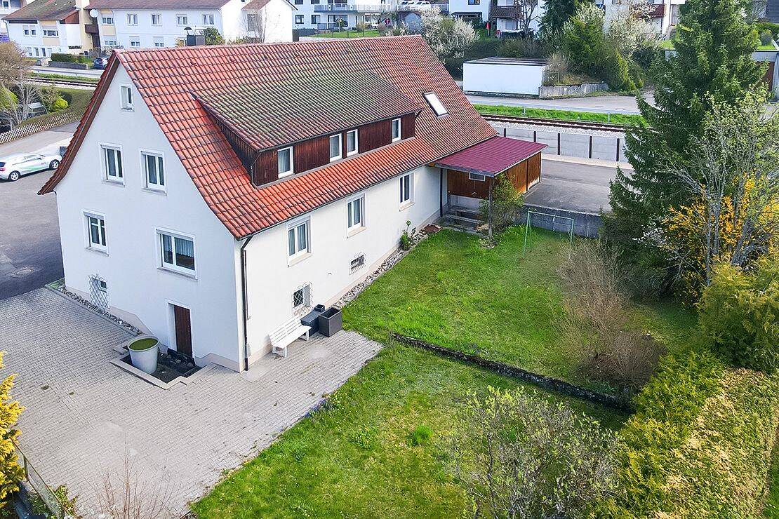Großes Familienhaus mit Garten – charmantes Wohnen . Dachterrasse, 72501 Gammertingen
