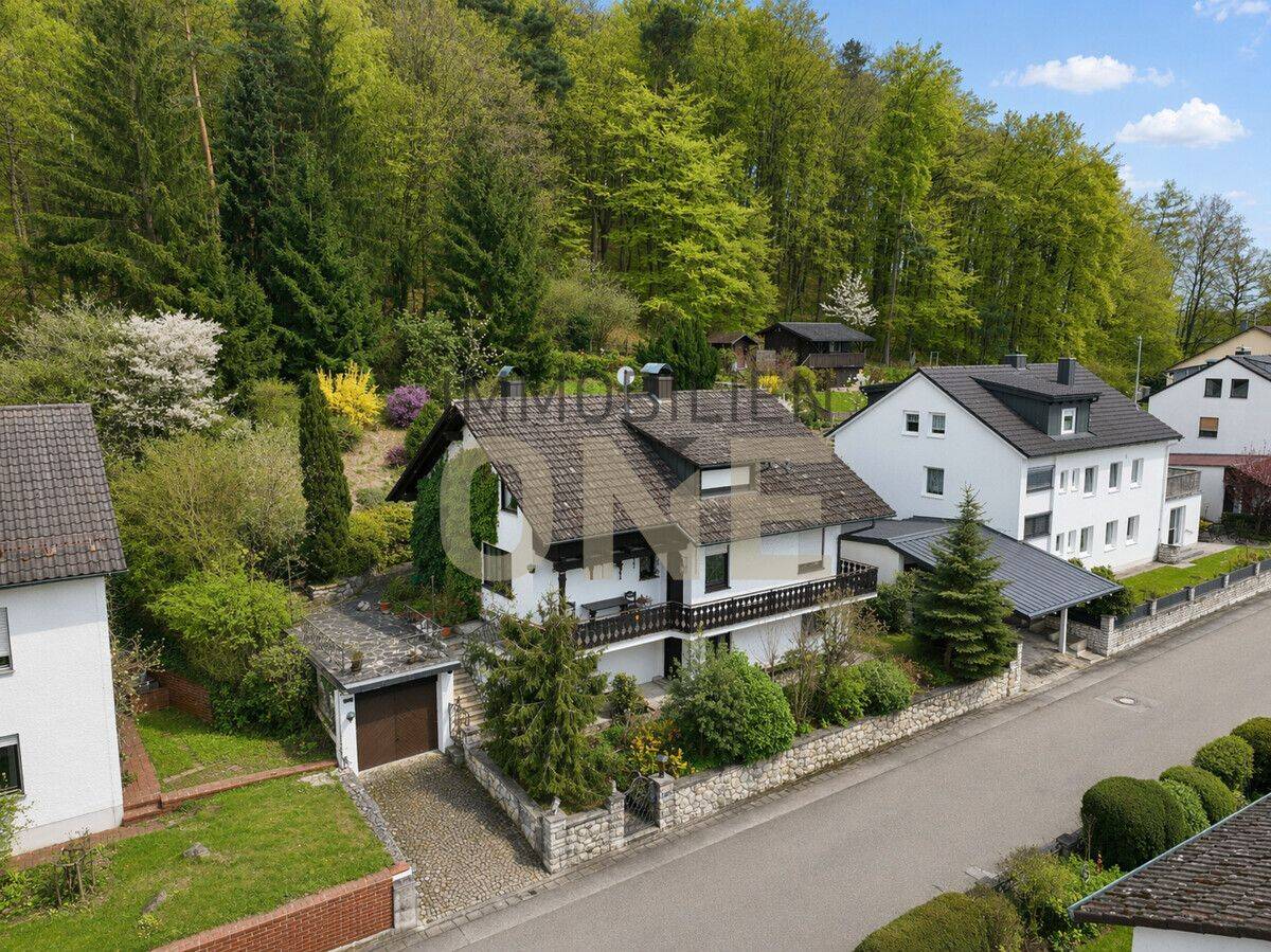 Einfamilienhaus mit Weitblick und rustikalem Charme, 93342 Saal a.d. Donau