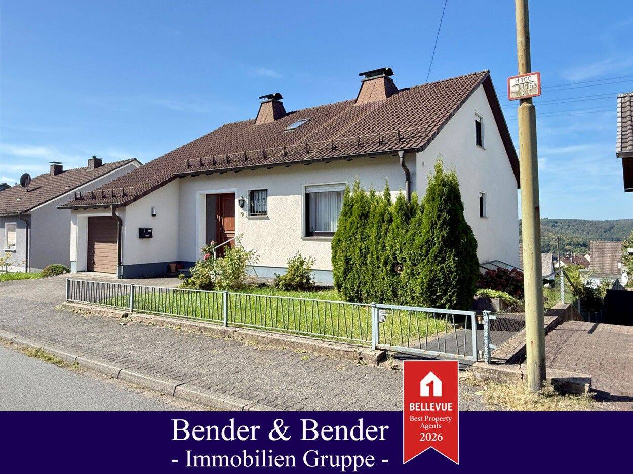 Wohnen mit vielen Möglichkeiten – Einfamilienhaus mit Einliegerwohnung!, 57548 Kirchen (Sieg)