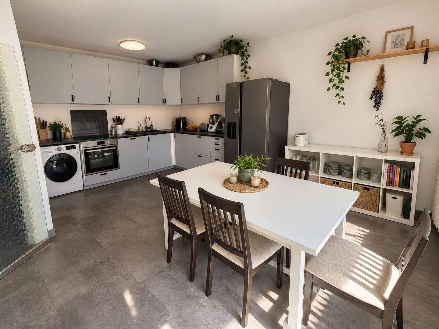 Großzügiges Wohnen mit Balkon in zentraler Lage, 68165 Mannheim (Fahrlach Oststadt Schwetzingerstadt)