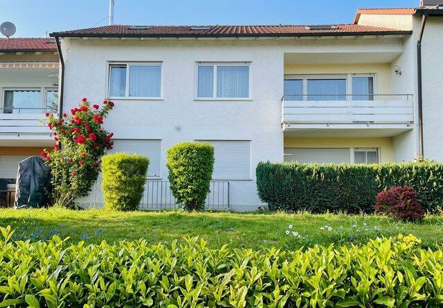 Großzügiges 2-Familienhaus mit Garten, Terrasse und Balkon in Plochingen-Stumpenhof zu verkaufen!, 73207 Plochingen