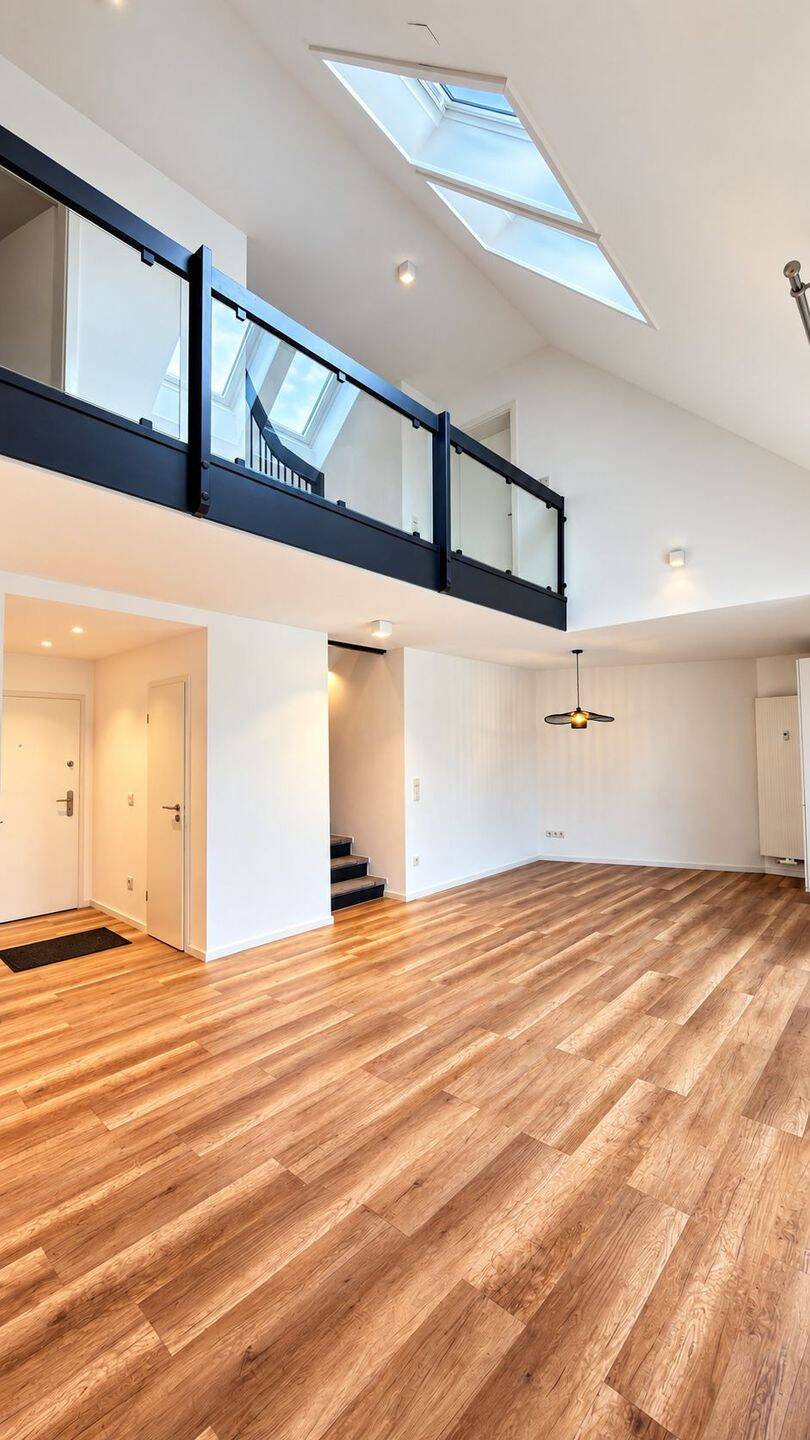 Licht, Luft & Stil – sanierte, stilvolle Maisonettewohnung mit Galerie und Loggia in Herzogenaurach, 91074 Herzogenaurach