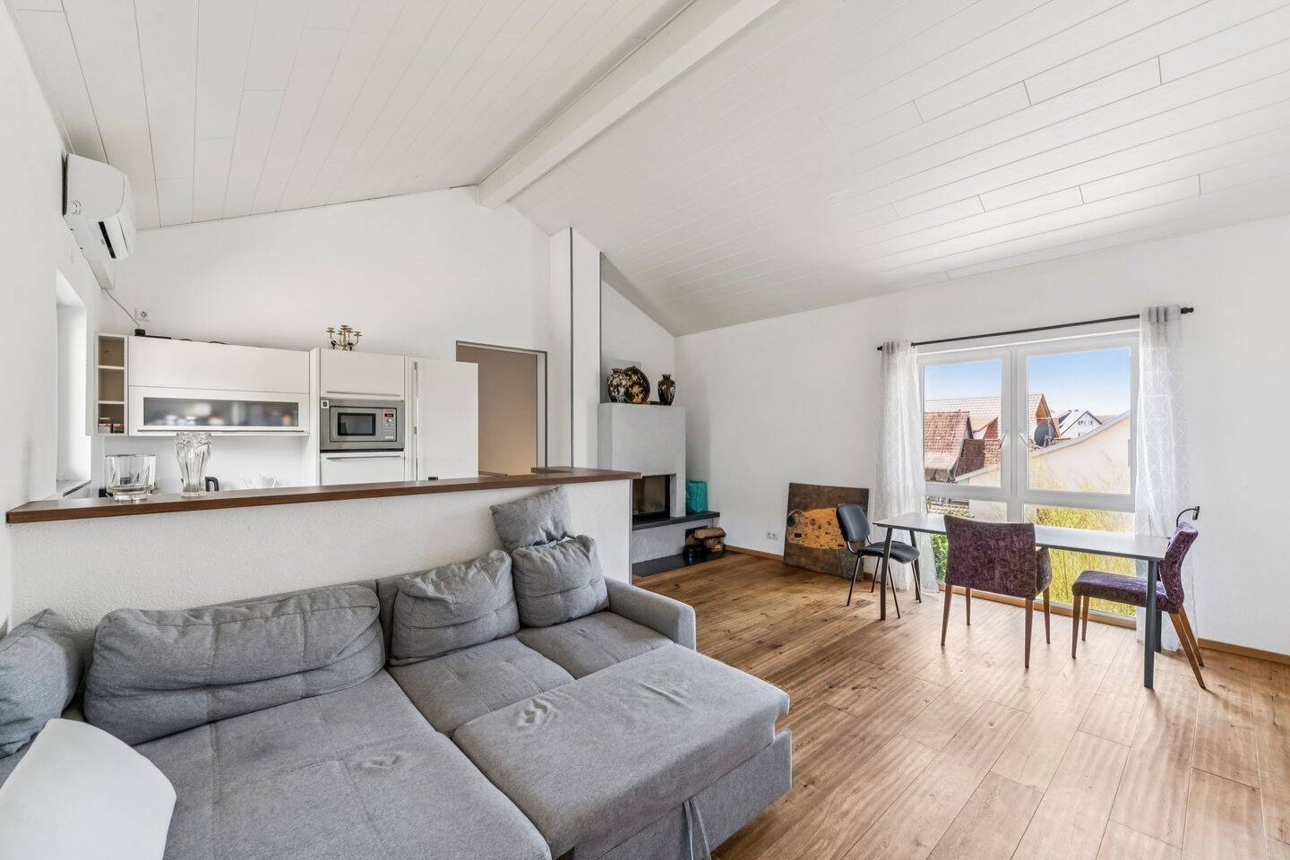 Ihre Chance in Weil am Rhein!!! Neuwertiges EFH in TOP-Lage von Altweil mit Gästewohnung!!!, 79576 Weil am Rhein