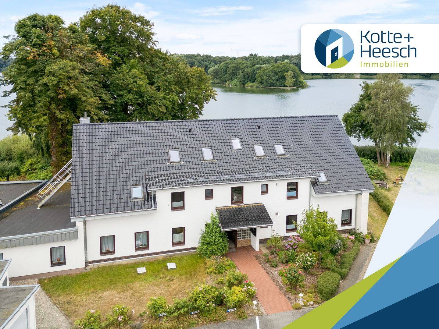 Repräsentative 6-Zimmer Wohnung in erster Reihe zum Bordesholmer See, 24582 Bordesholm