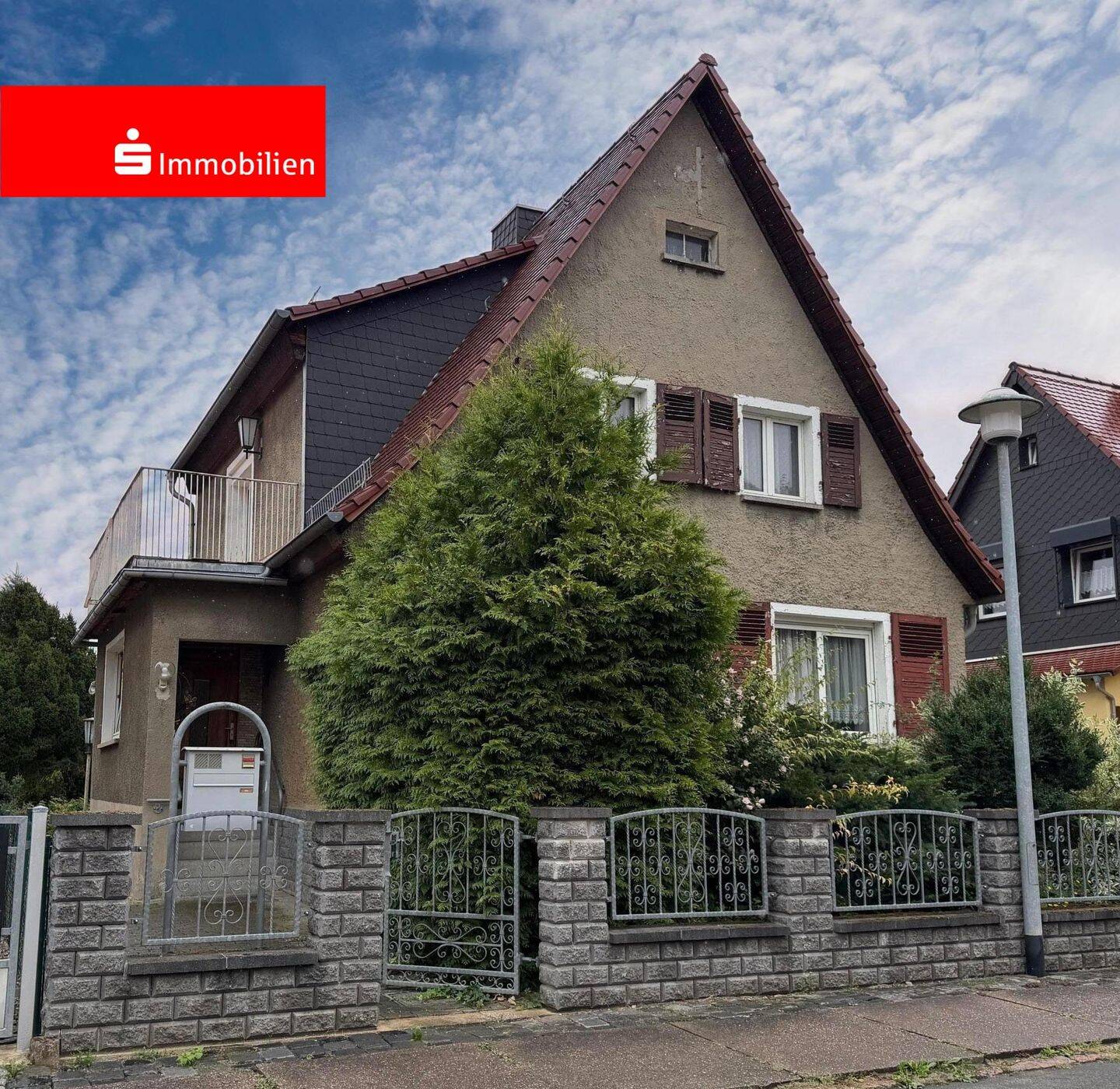 Freistehendes Einfamilienhaus aus den 1930er-Jahren mit viel Platz und Entwicklungspotenzial, 99625 Kölleda