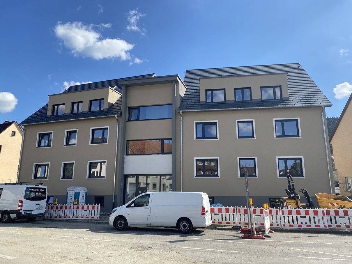 3,5 Zimmer Neubauwohnung mit zwei TG-Stellplätzen in Wehingen, 78564 Wehingen