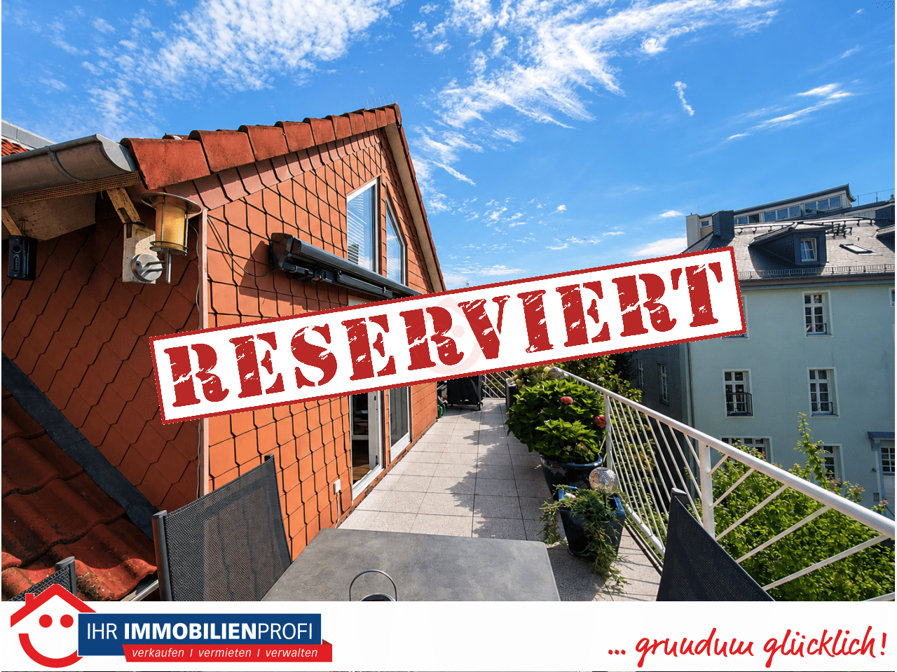 Verstecktes Juwel mitten in Gießen: Ruhige Dachgeschoss-Oase mit großer Süd-Terrasse, 35390 Gießen