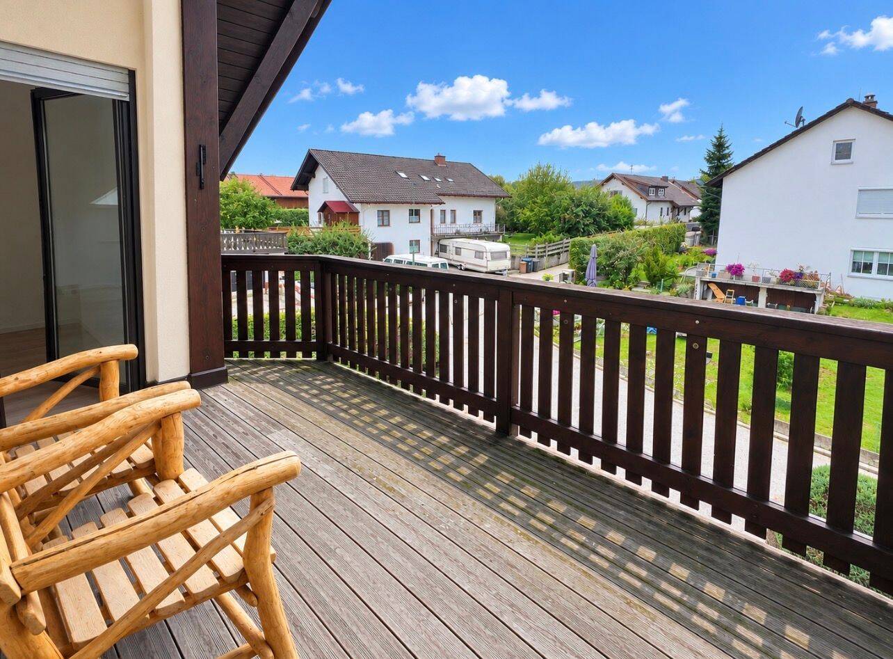 5 Zimmer-WHG mit viel Platz und großzügigen Westbalkon, 82401 Rottenbuch