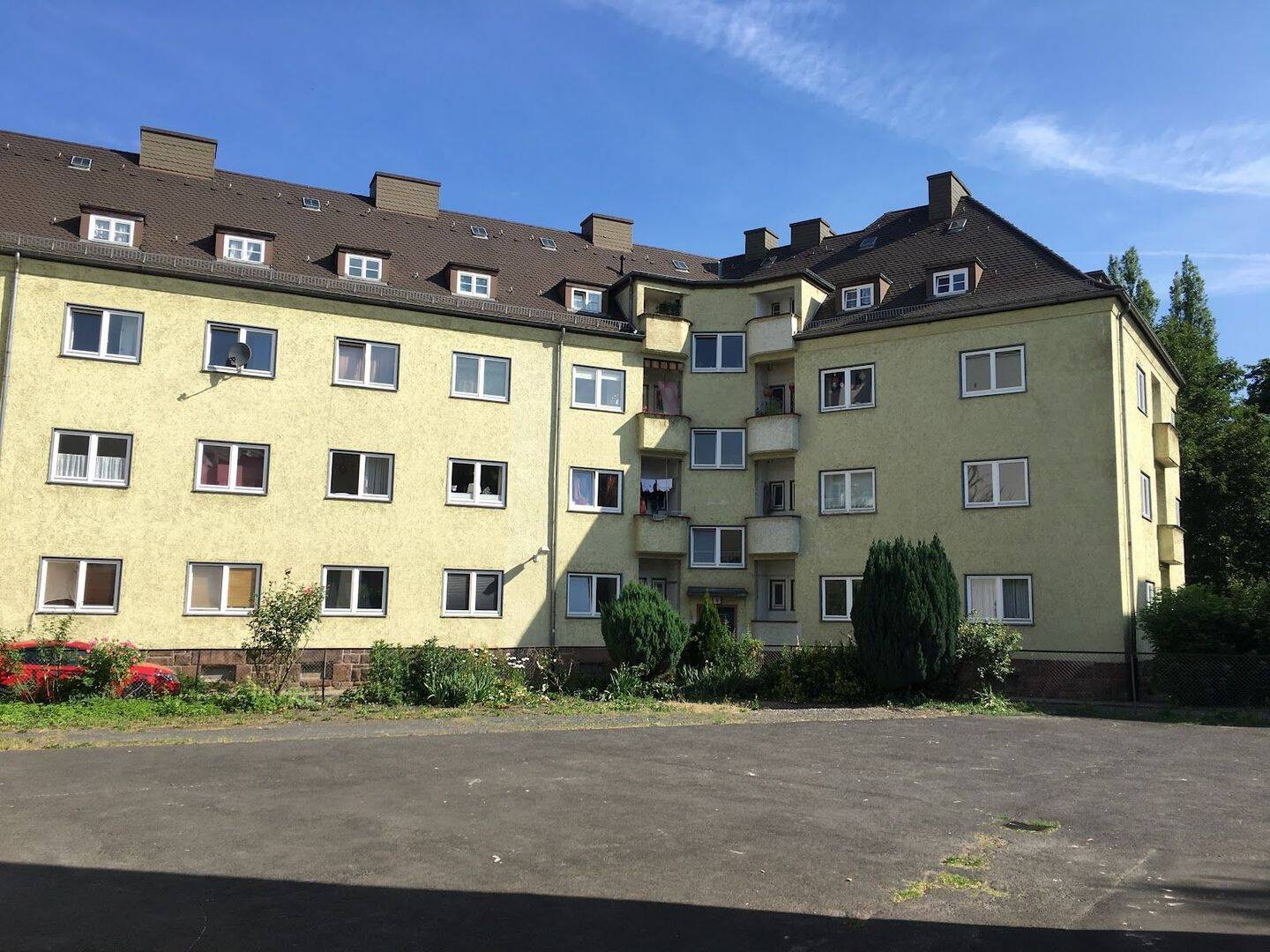 Erdgeschosswohnung in Kassel-Bettenhausen: 2 Zimmer mit Balkon und Keller, 34123 Kassel (Bettenhausen Forstfeld Unterneustadt Waldau)