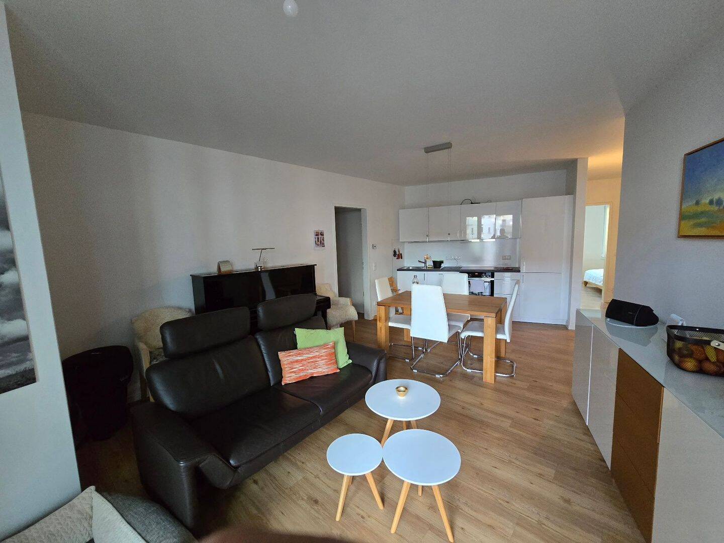 Moderne 4-Zimmer-Wohnung mit Balkon, 2 Bädern & Tiefgarage in Leipzig, Reudnitz-Thonberg – Nachmieter gesucht, 4317 Leipzig (Neustadt-Neuschönefeld Reudnitz-Thonberg Zentrum-Ost)