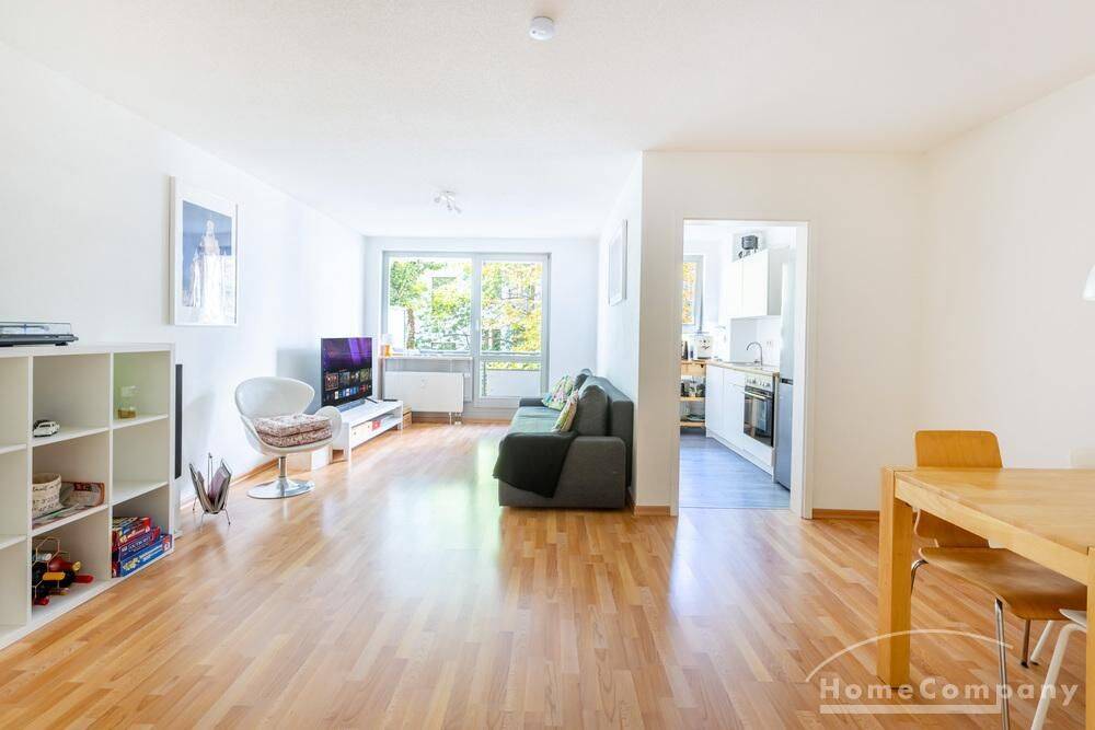 28054 HomeCompany Dresden Möbliert/Furnished 2-Zimmer Apartment mit Balkon in Dresden Altstadt max. 4 Personen, 1067 Dresden (Friedrichstadt Innere Altstadt Wilsdruffer Vorstadt/Seevorstadt-West)