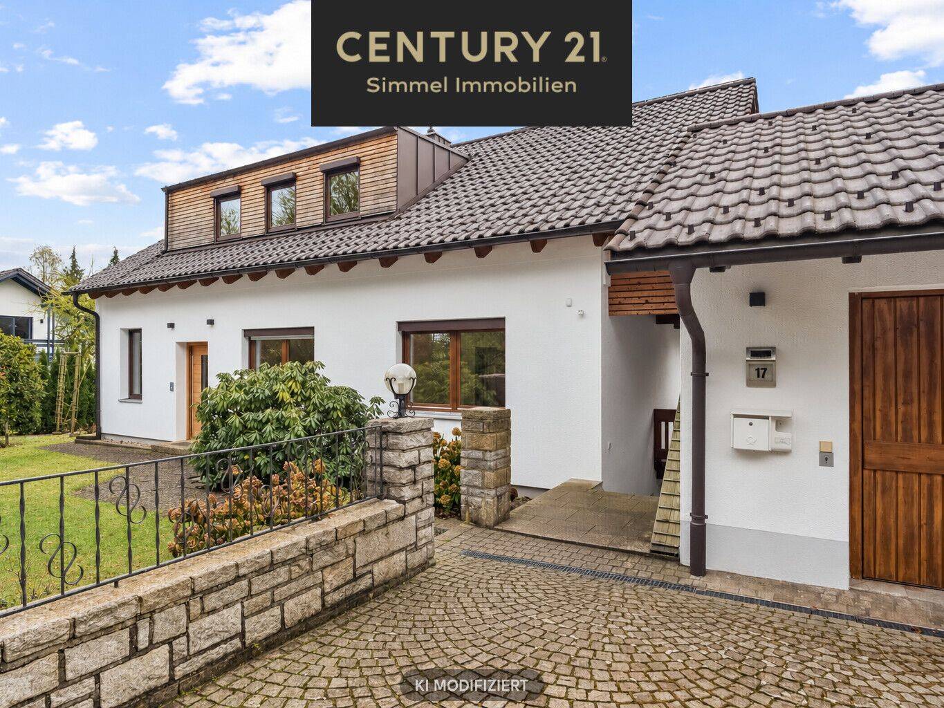 Sofort bezugsfertig! Modernisiertes Zweifamilienhaus mit Dachterrasse und großem Garten, 94036 Passau (Abraham Haidenhof-Nord Haidenhof-Süd Heining Kohlbruck)