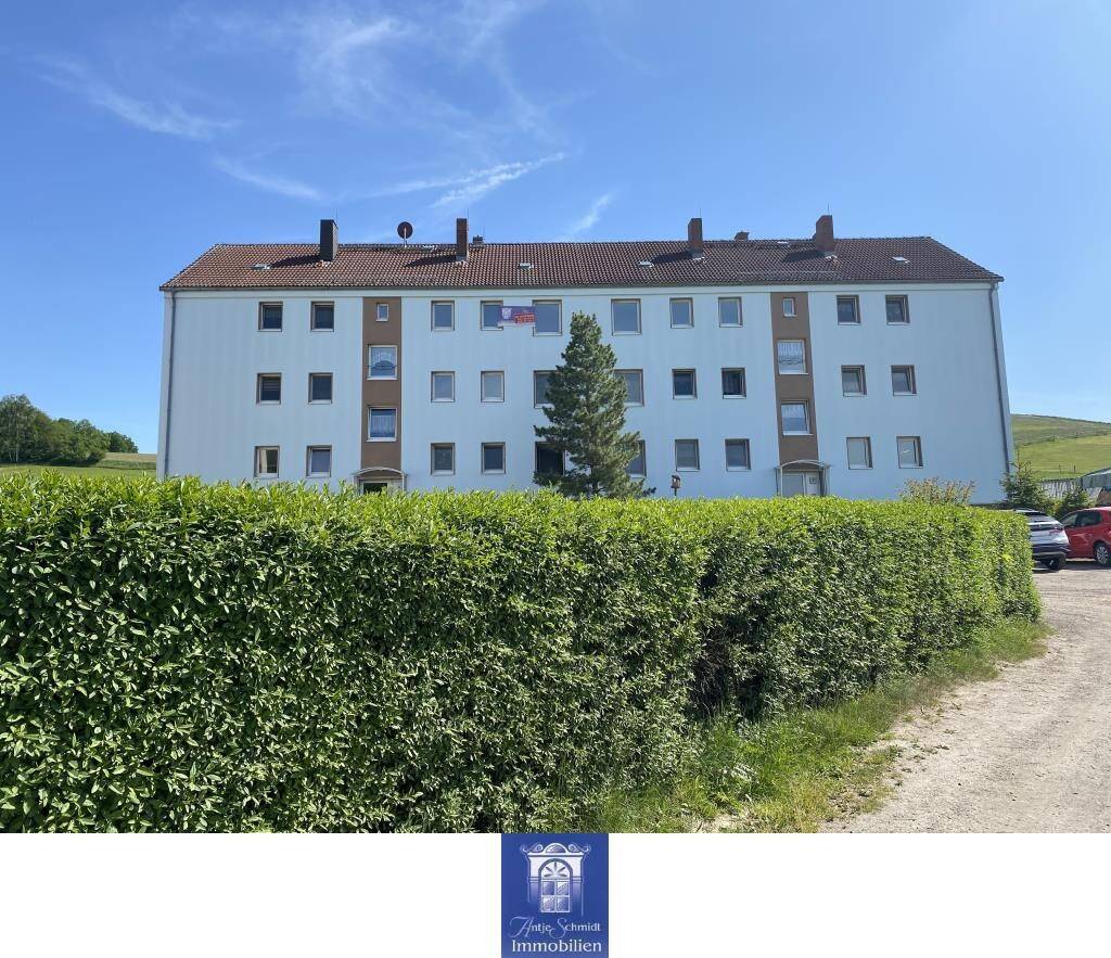 Gepflegte 2-Zimmerwohnung in idyllischer Umgebung! Ruhig und grün!, 4741 Roßwein