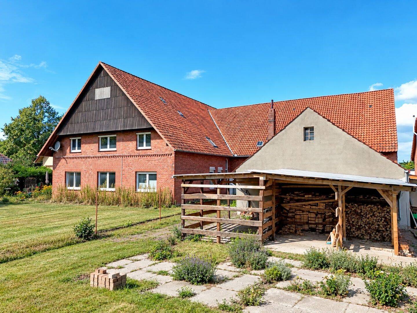 Leben mit viel Raum – großzügiger Resthof in Lauenhagen!, 31714 Lauenhagen