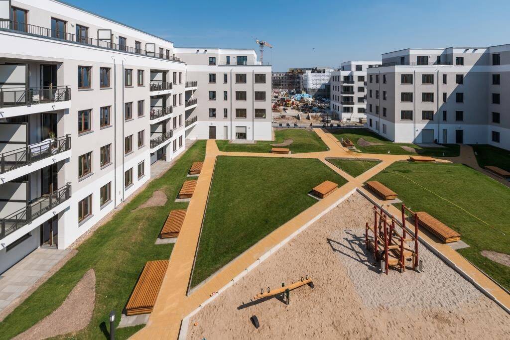 Lichtdurchflutetes Dachgeschoss mit traumhafter Westterrasse2-Zimmer-Wohnung in Spandau, 13587 Berlin (Spandau Hakenfelde Kolonie Wannseeaten Siedl. Wohnsiedlung Hakenfelde)