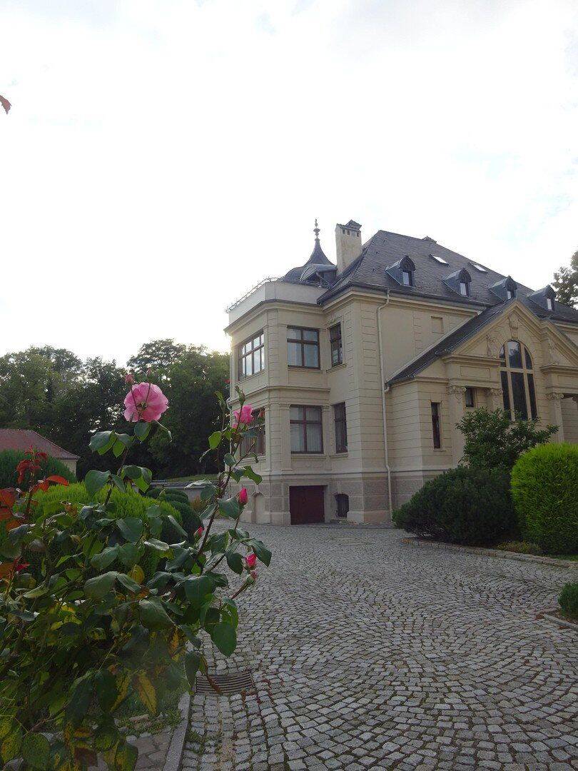 Exclusiv und stilvoll wohnen in Stadtvilla / hochwertige 4 – 5 Raum Terrassenwohnung, 2826 Görlitz