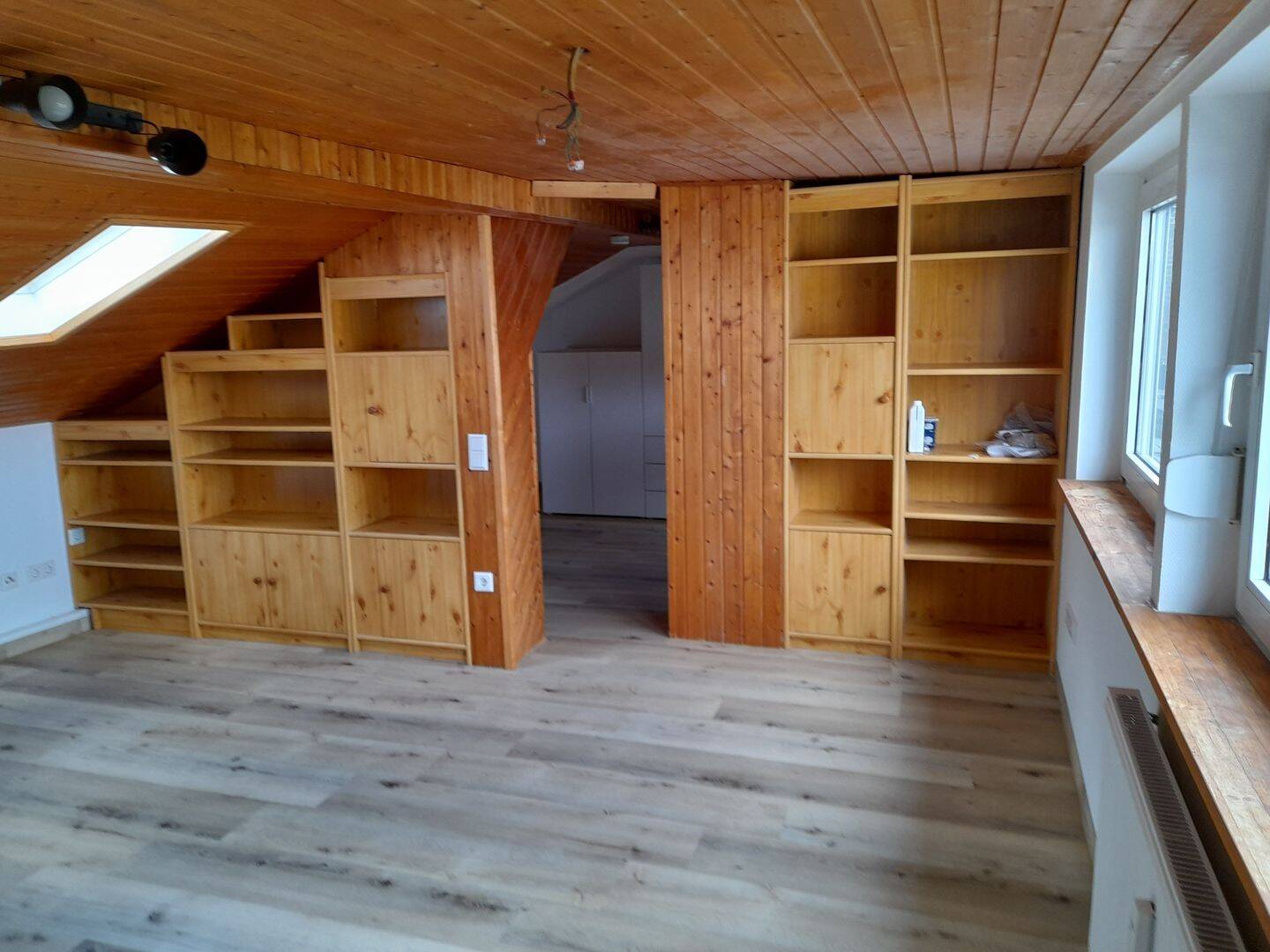 Kleine gemütliche Dachgeschosswohnung, 59065 Hamm (Hamm-Mitte Hamm-Norden)