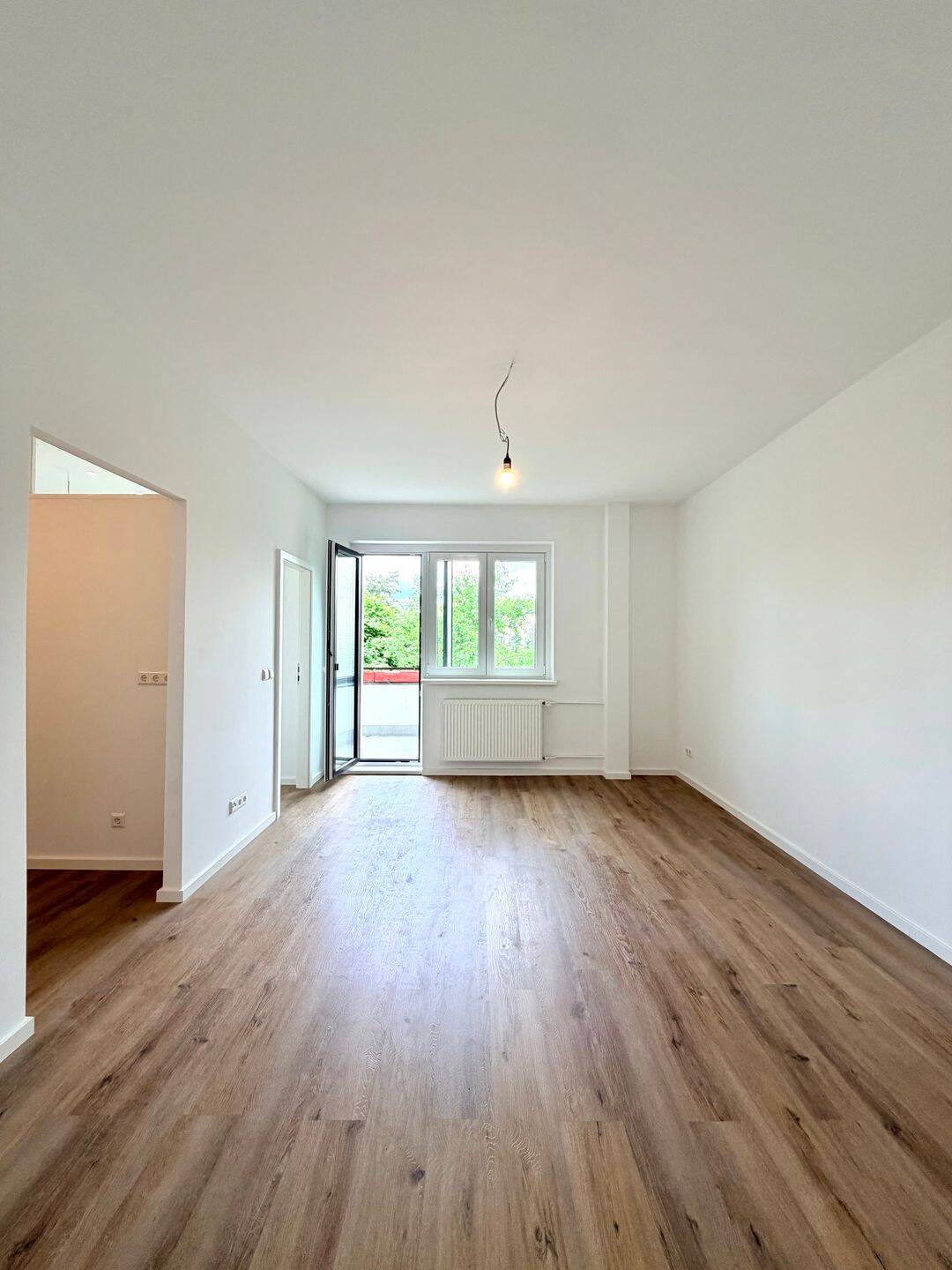 Idyllisches 1,5-Zimmer-Domizil mit Hof-Balkon im Grünen, 13509 Berlin (Reinickendorf)