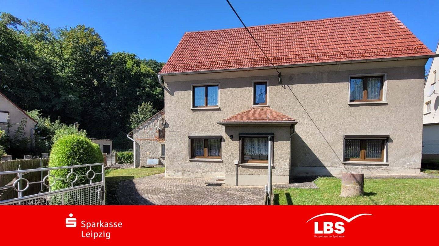 Familienhaus mit großem Grundstück, 4654 Frohburg