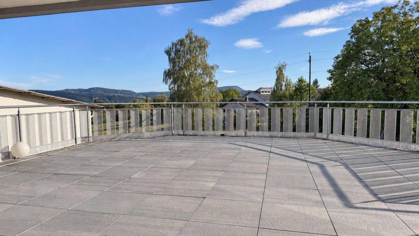 Maisonette mit großer Terrasse & 2 Stellplätzen in Hochsal, 79725 Laufenburg (Baden)
