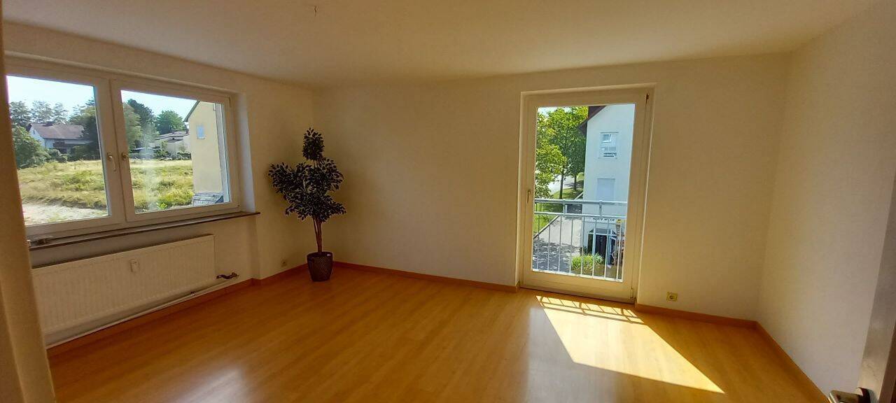 4 Zi.-Whg. in Kaufbeuren-Ngbl. m. Einbaukü. u. Garenmibenützung, 87600 Kaufbeuren