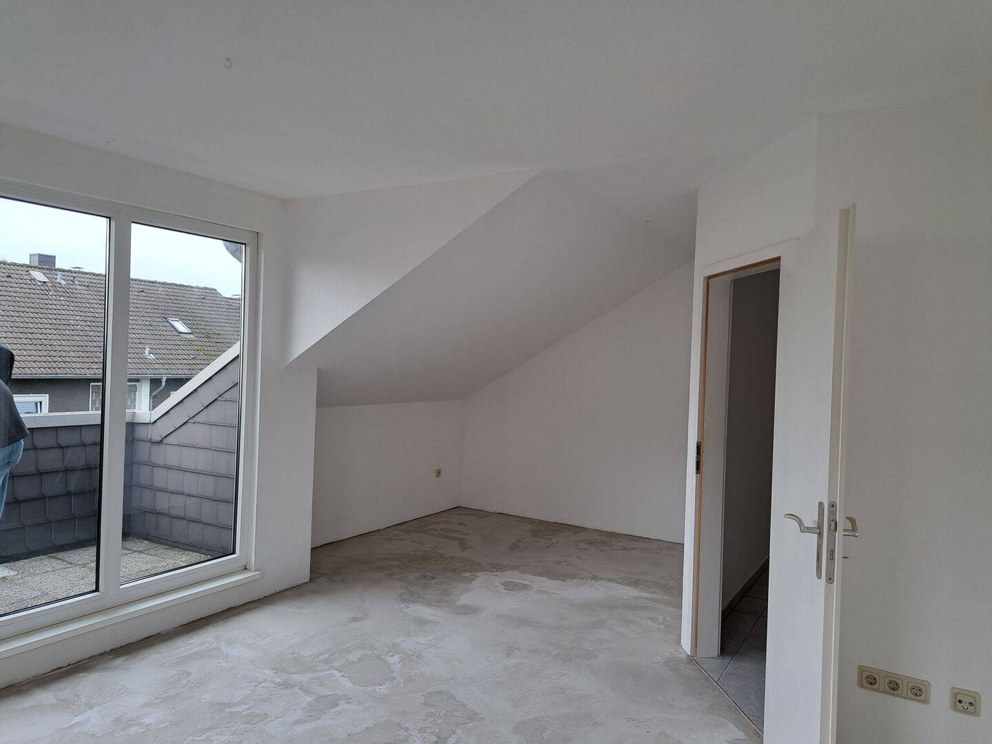 Witten Stockum – DG-Wohnung mit Loggia – Wohnung zum Wohlfühlen, 58454 Witten