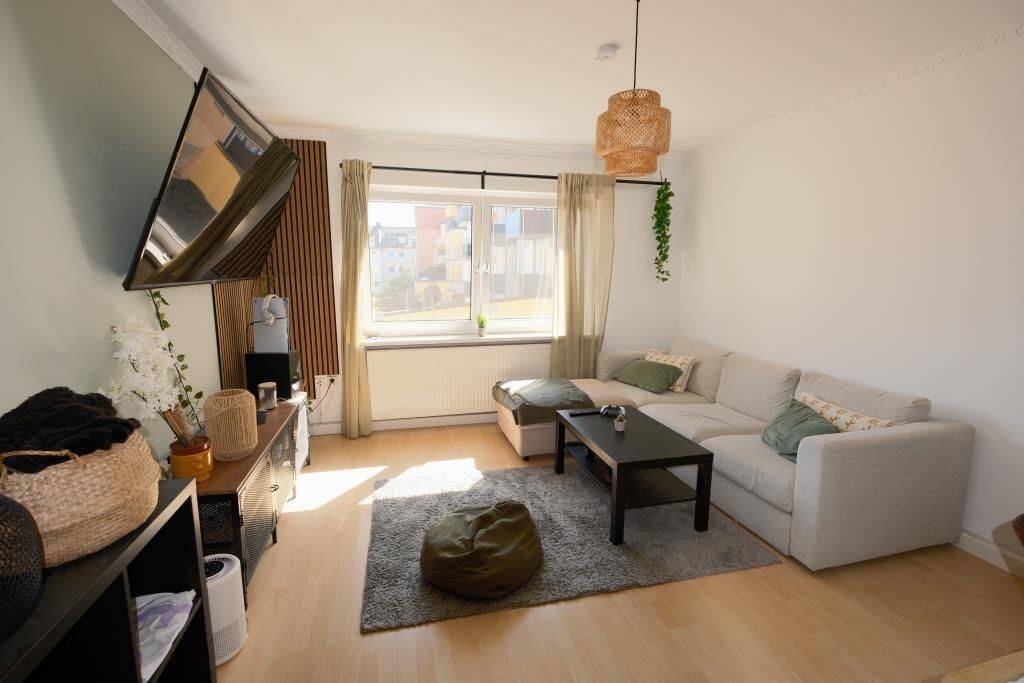 Helle 3-Zi. ETW in Nürnberg – Südstadt / Wohnung mieten, 90459 Nürnberg