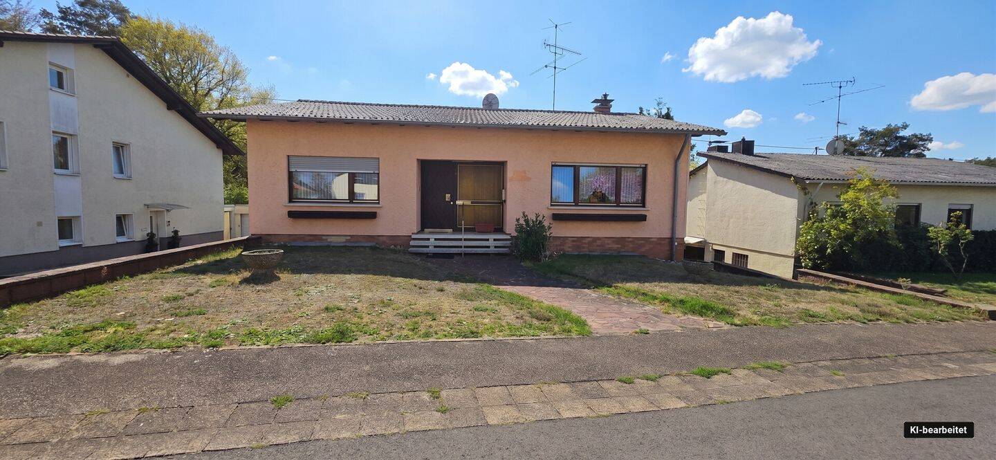 Einfamilienhaus mIt Potenzial in ruhiger Lage, 66333 Völklingen