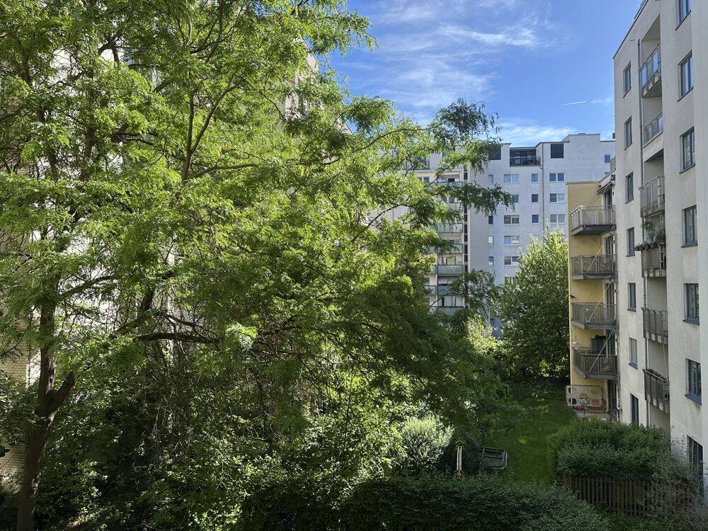 Ein Koffer in Berlins gemütlicher Mitte, 10179 Berlin (Mitte)