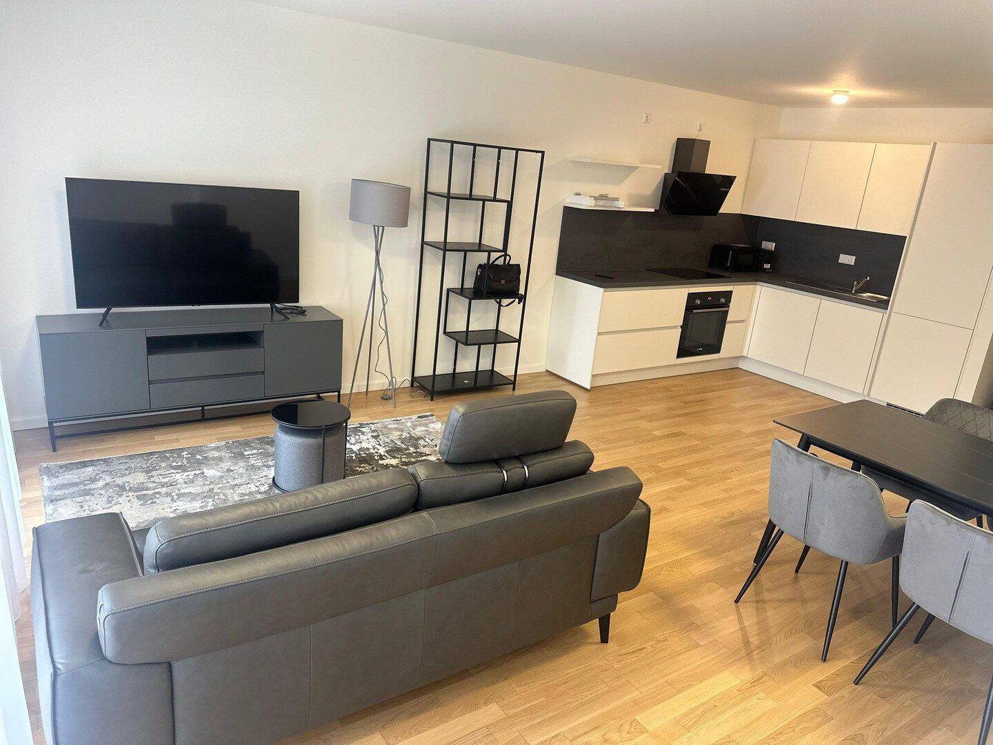 Moderne vollmöblierte 2-Zimmer-Wohnung mit Balkon in der Schwetzingerstadt, 68165 Mannheim (Fahrlach Oststadt Schwetzingerstadt)