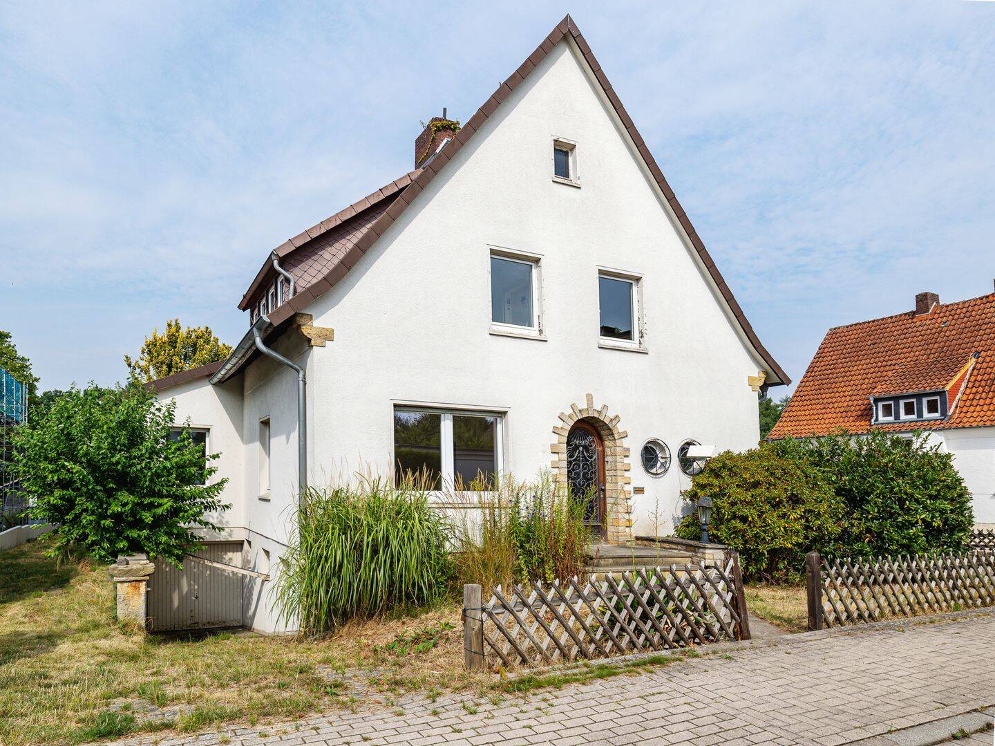 Geräumiges Einfamilienhaus mit großem Grundstück und Entwicklungspotenzial in Osnabrück-Gretesch, 49086 Osnabrück (Darum Gretesch Lüstringen Voxtrup Widukindland)