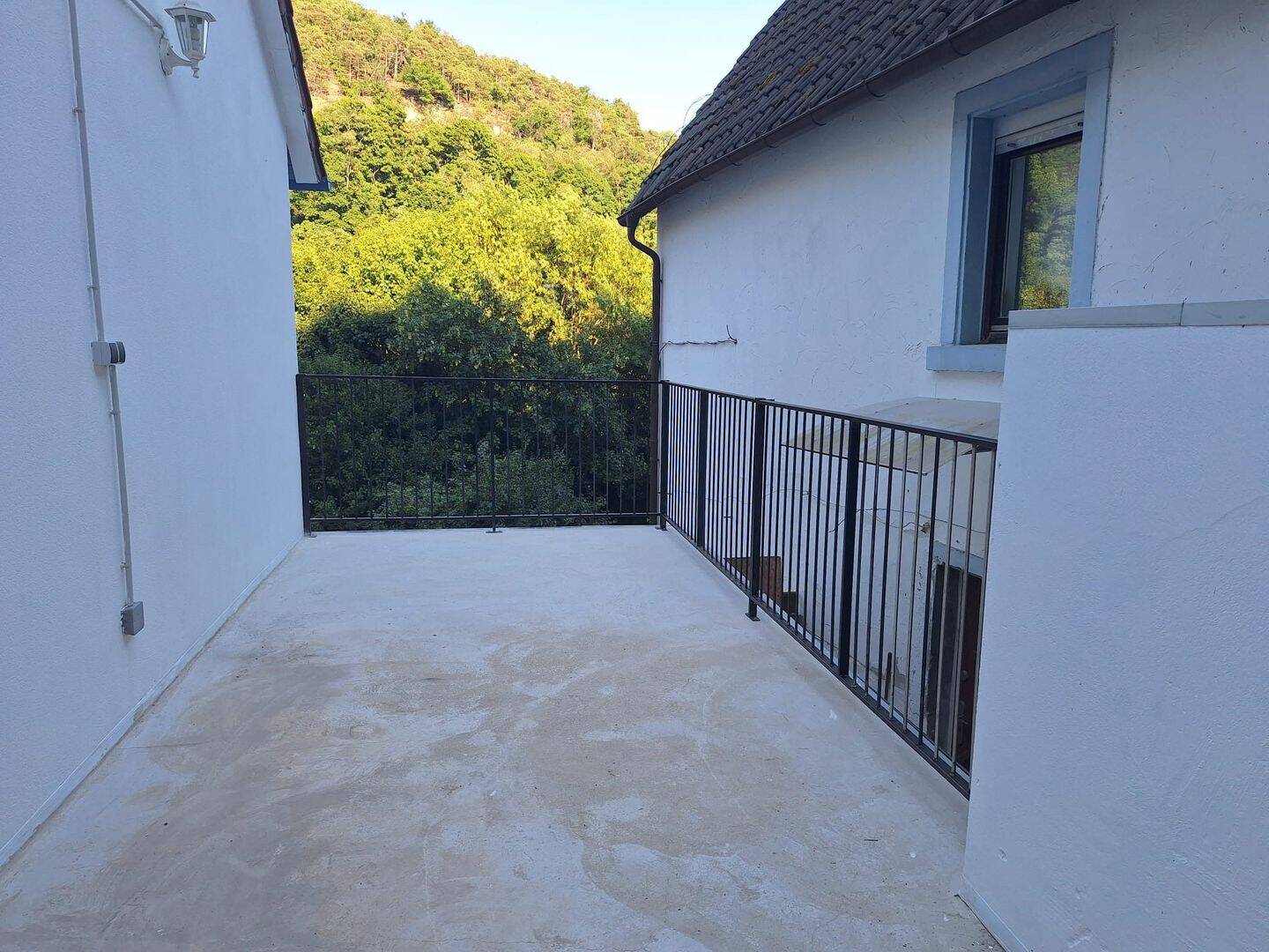 2 WG-Zimmer in großzügiger Doppelhaushalte mit Terrasse in Grethen Bad Dürkheim zu vermieten, 67098 Bad Dürkheim