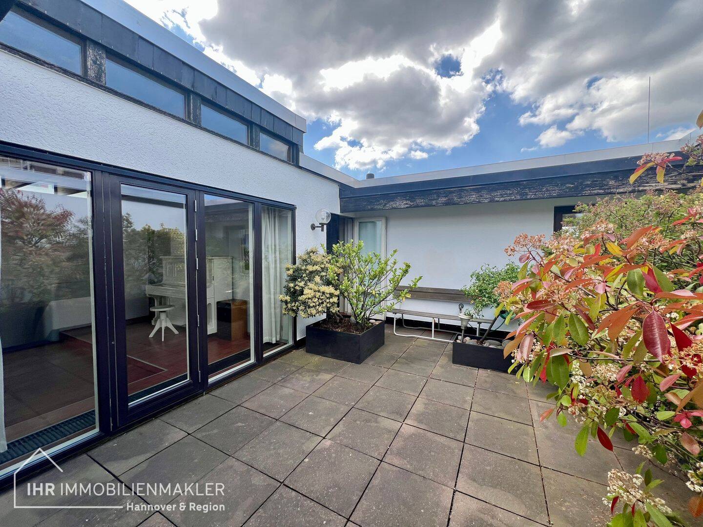 Maisonette über den Dächern von Hannover – 206 m² mit Sauna, Atriumterrasse & Panoramablick, 30449 Hannover