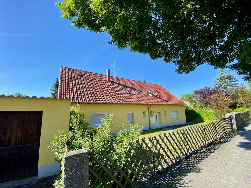2-Zimmer-Erdgeschosswohnung in Ruhiger Lage von Oberasbach, 90522 Oberasbach