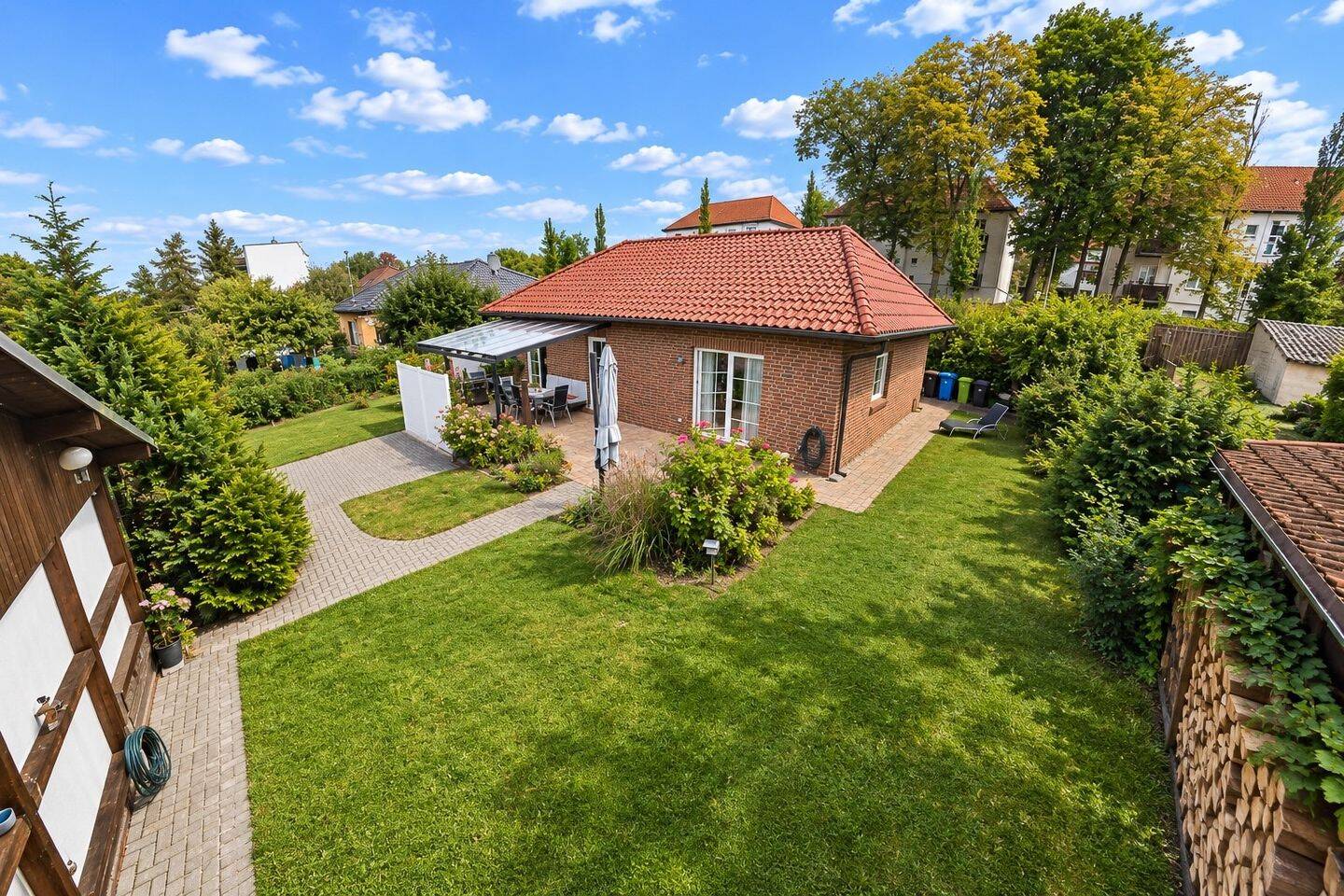 ***Klein, fein und voller Möglichkeiten – liebevoll gepflegter Bungalow in Strausberg***, 15344 Strausberg